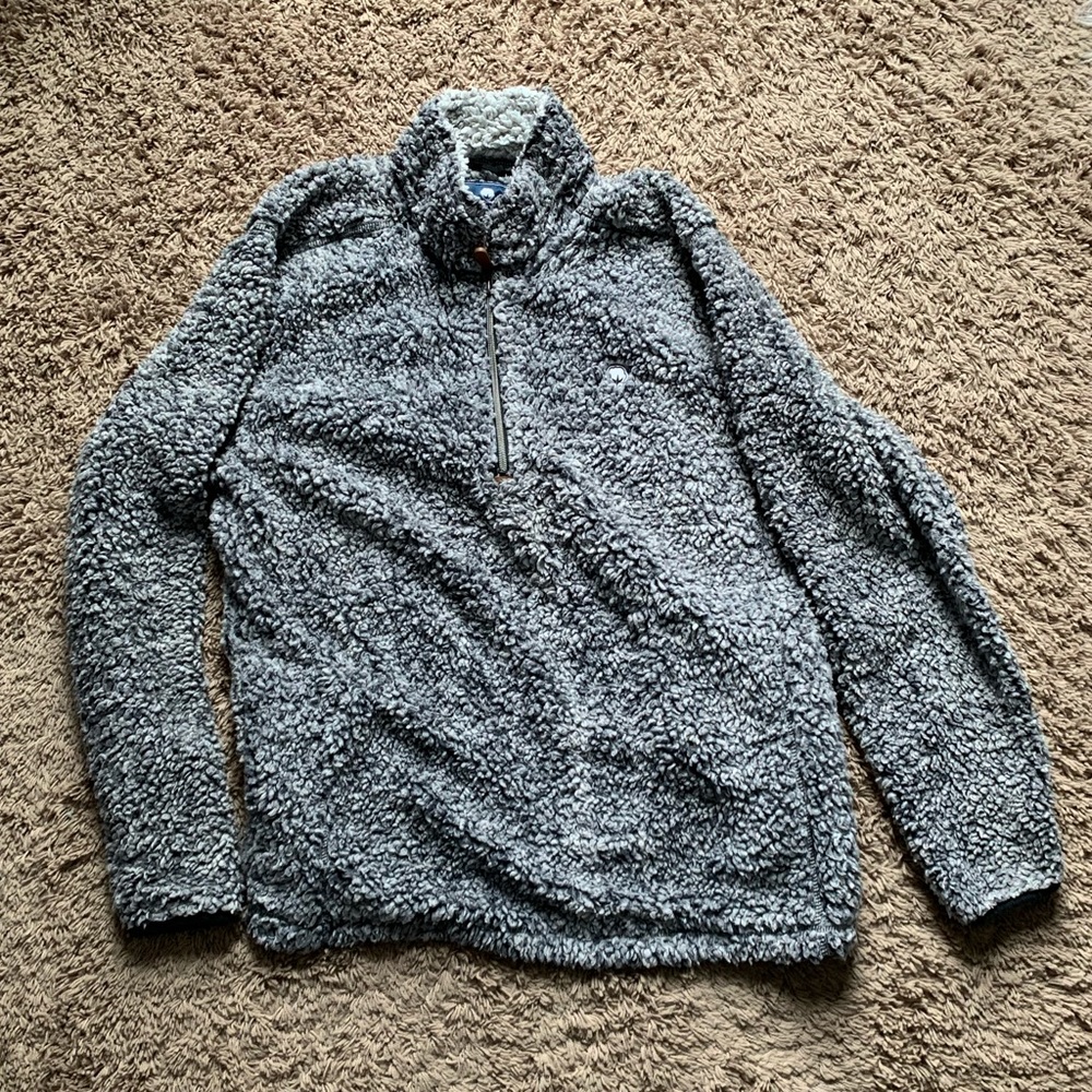 Southern Shirt furry pullover/quarter zip